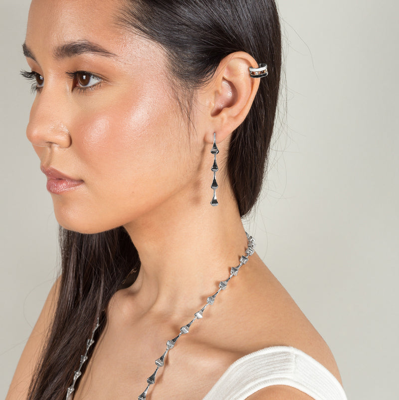 AMAZON DROP EARRINGS SILVER
