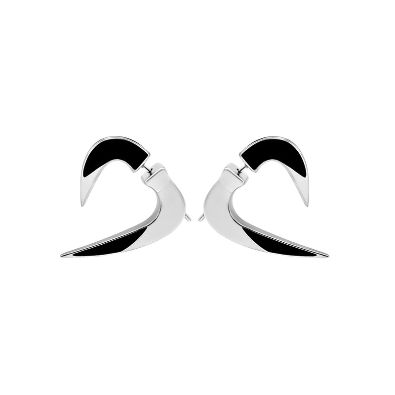 AMAZON HORN EARRINGS SILVER AND BLACK
