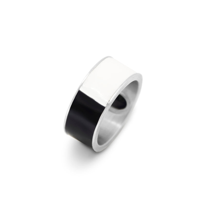 GOTH RING