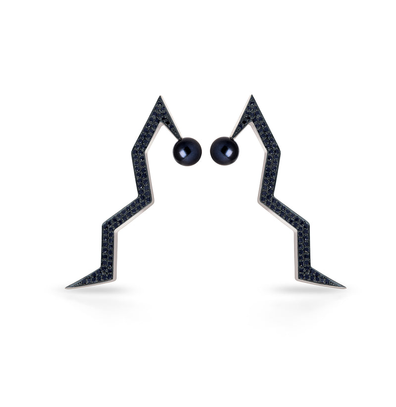 SNAKETRIC EDGY EARRINGS SILVER AND BLACK