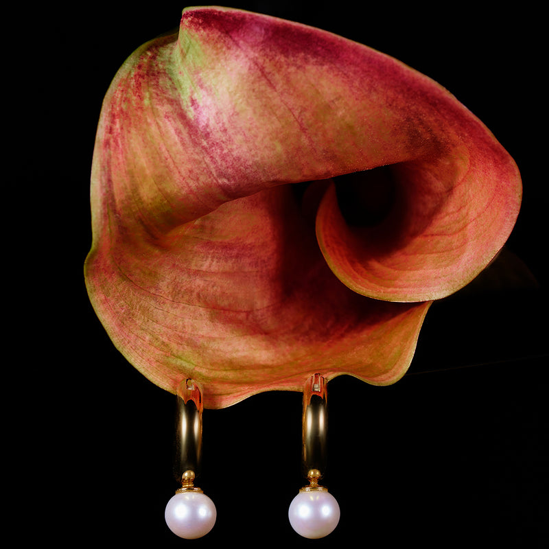 ECO-FINE PEARL HOOPS YELLOW GOLD