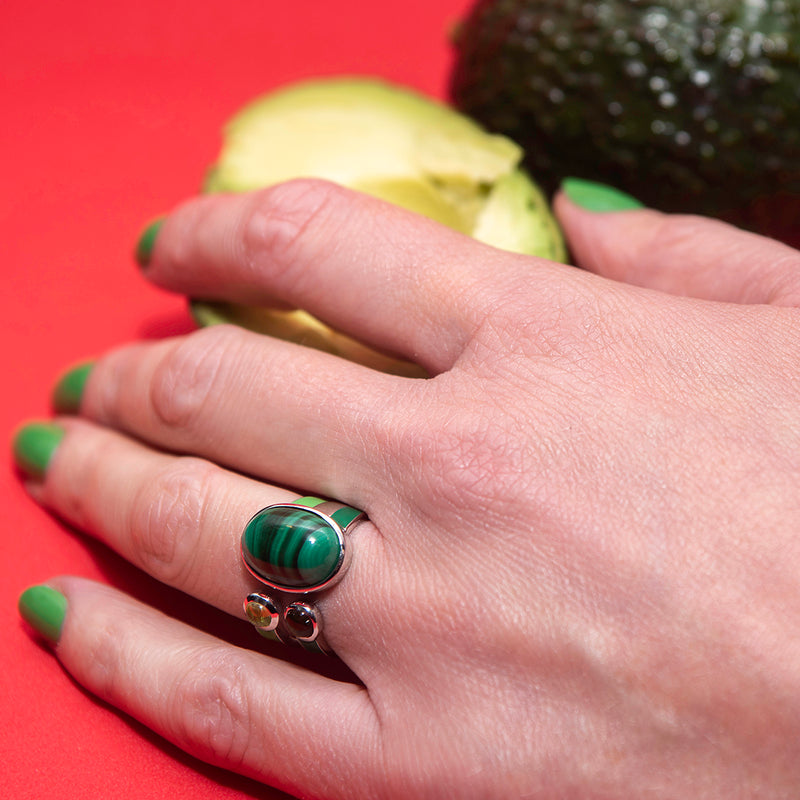GREEN STRIPED RING
