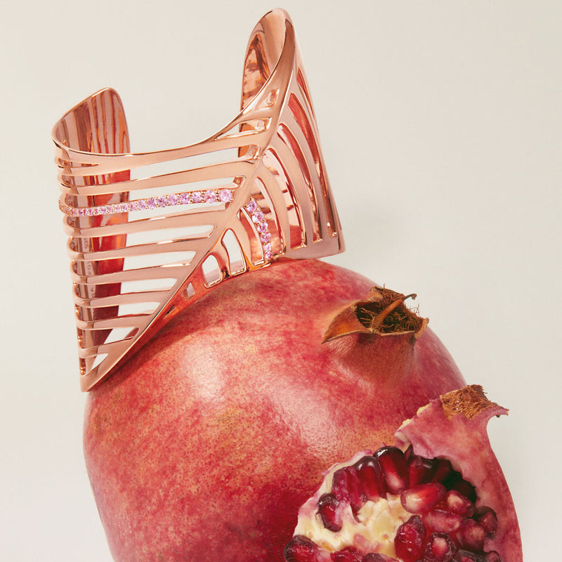 SHARCH CUT OUT BANGLE PINK