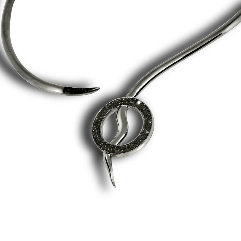 SNAKETRIC COLLAR SILVER WITH BLACK DIAMONDS